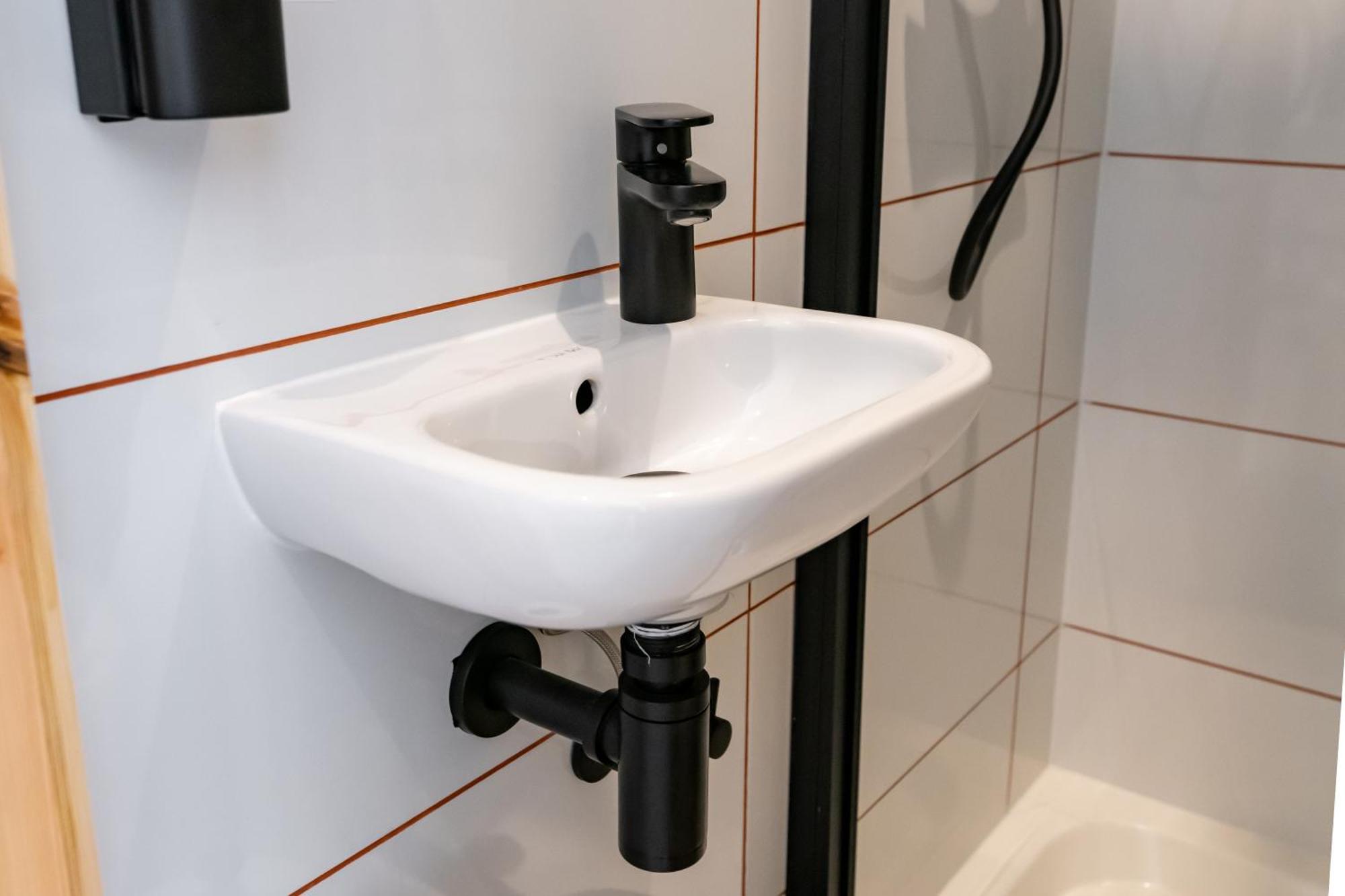 Chambre Triple avec Fenêtre